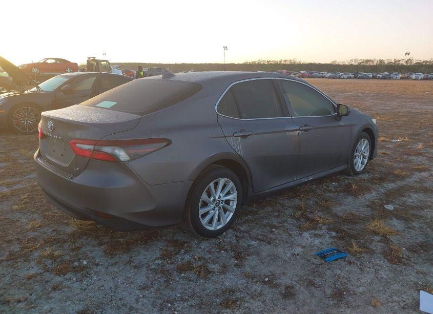 Photo 4 of 2023 Toyota Camry LE (VIN 4T1C11AK0PU120489)