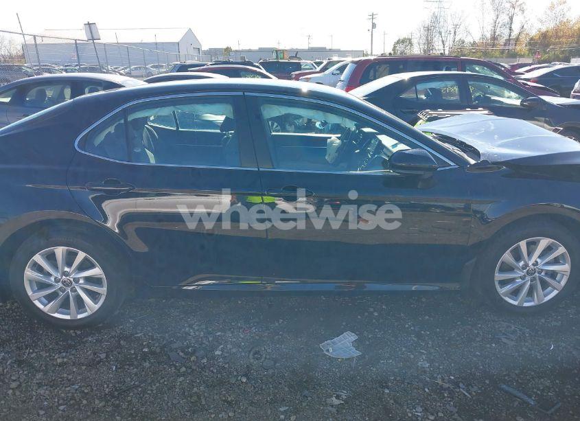 Photo 13 of 2023 Toyota Camry LE (VIN 4T1C11AK0PU122226)