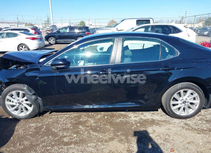 Photo 14 of 2023 Toyota Camry LE (VIN 4T1C11AK0PU122226)