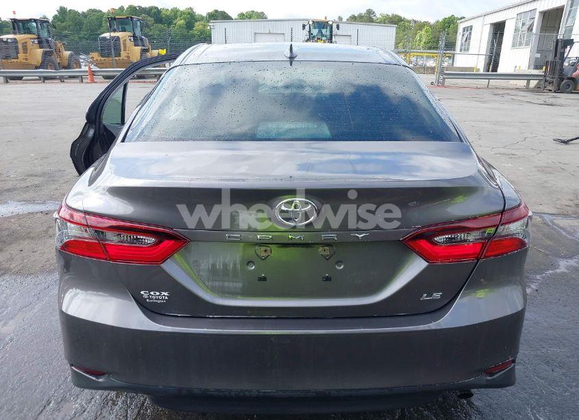 Photo 17 of 2023 Toyota Camry LE (VIN 4T1C11AK0PU142671)