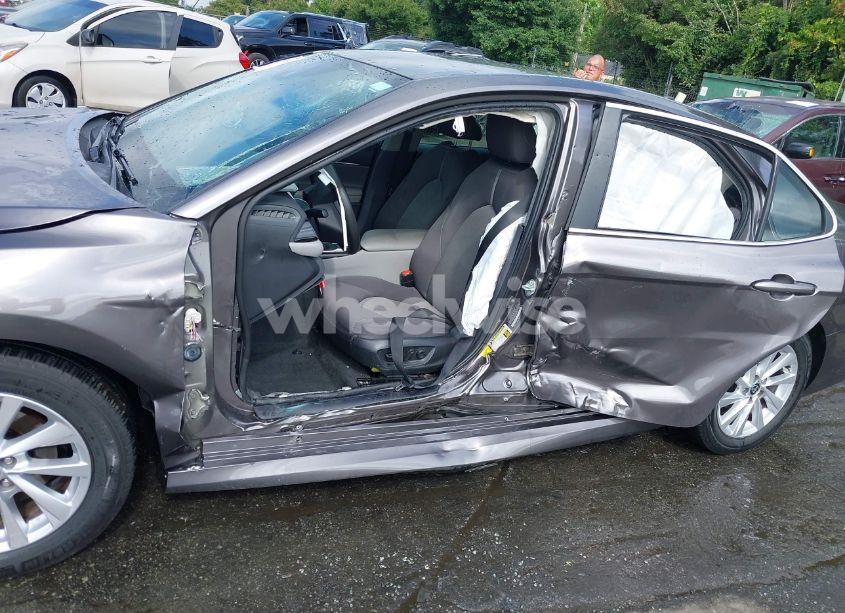 Photo 6 of 2023 Toyota Camry LE (VIN 4T1C11AK0PU142671)