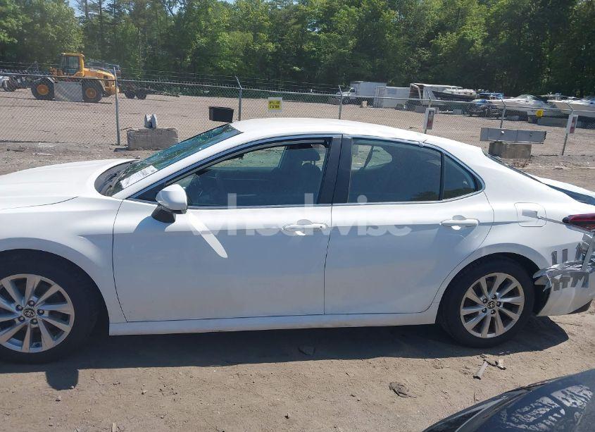 Photo 14 of 2023 Toyota Camry LE (VIN 4T1C11AK0PU145781)