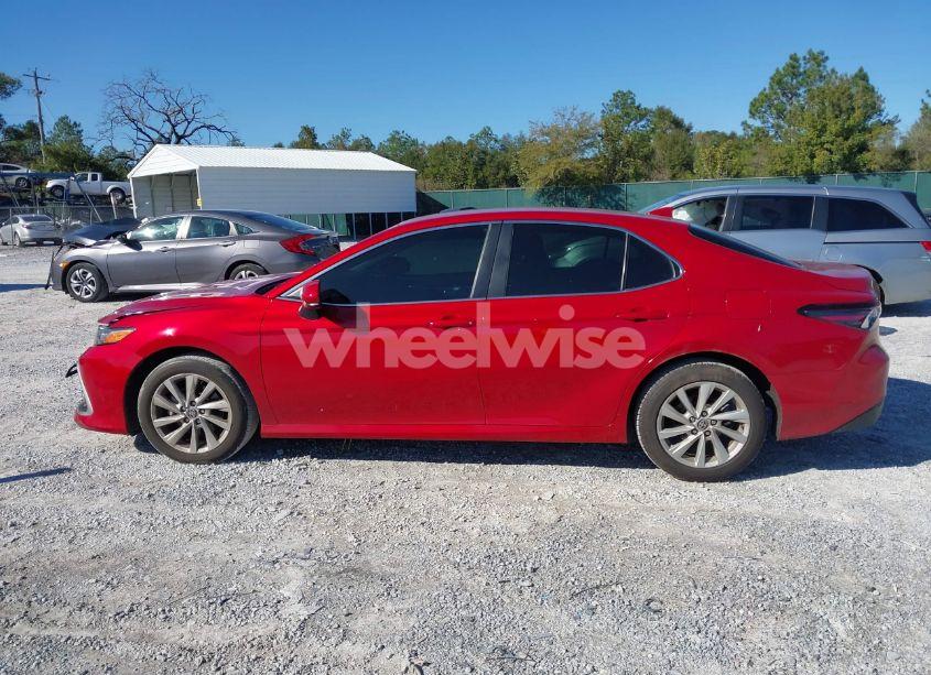 Photo 14 of 2023 Toyota Camry LE (VIN 4T1C11AK0PU179011)