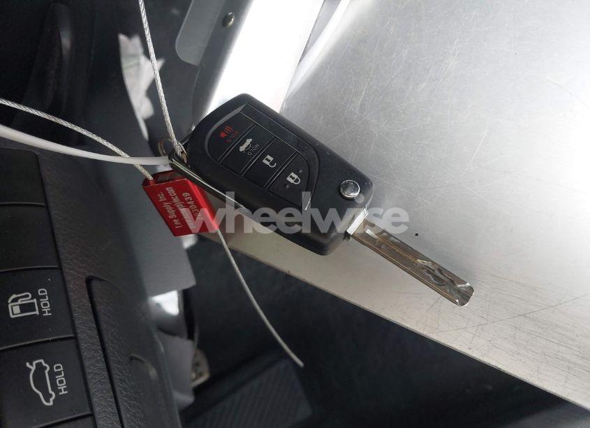 Photo 11 of 2023 Toyota Camry LE (VIN 4T1C11AK0PU831934)