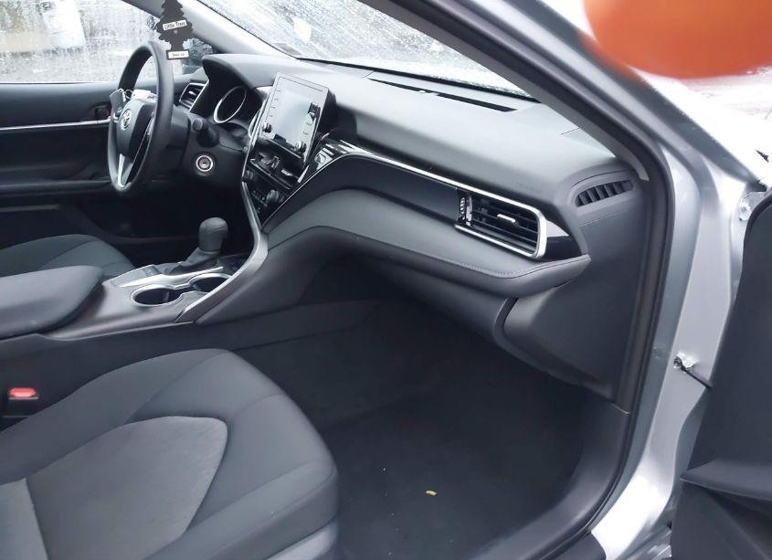 Photo 5 of 2024 Toyota Camry LE (VIN 4T1C11AK0RU191940)