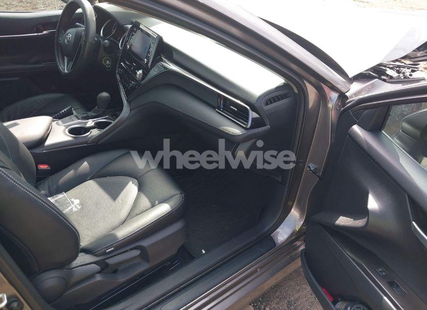 Photo 5 of 2024 Toyota Camry LE (VIN 4T1C11AK0RU205044)