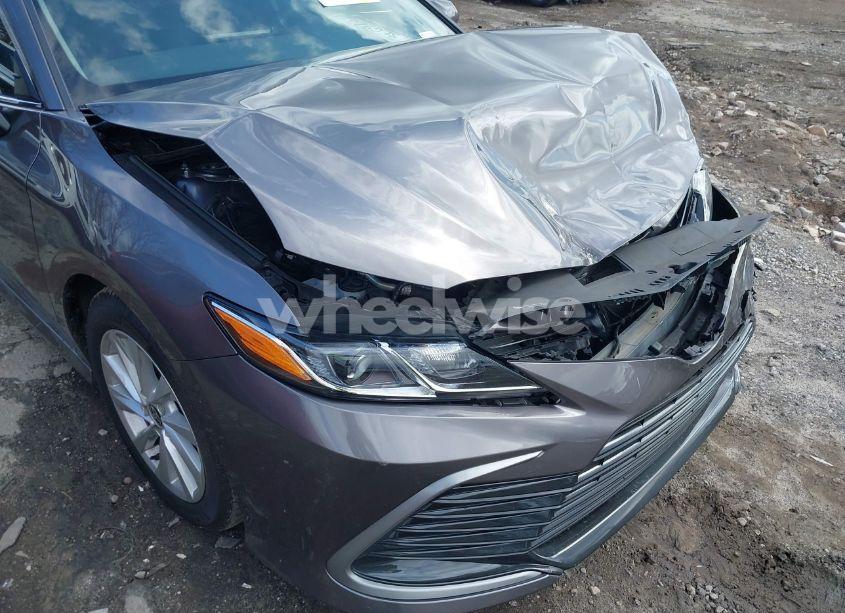 Photo 6 of 2024 Toyota Camry LE (VIN 4T1C11AK0RU205044)