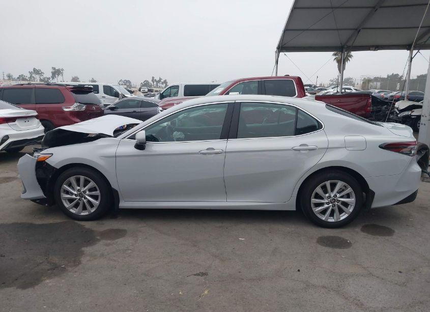 Photo 14 of 2024 Toyota Camry LE (VIN 4T1C11AK0RU253272)