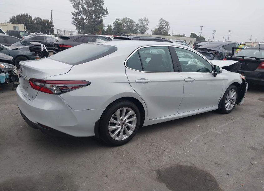 Photo 4 of 2024 Toyota Camry LE (VIN 4T1C11AK0RU253272)