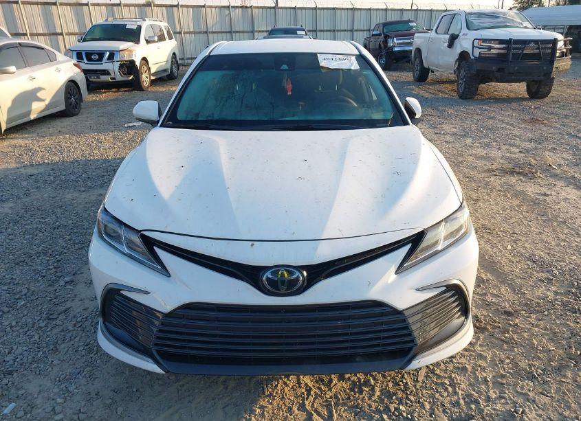Photo 12 of 2024 Toyota Camry LE (VIN 4T1C11AK0RU863186)