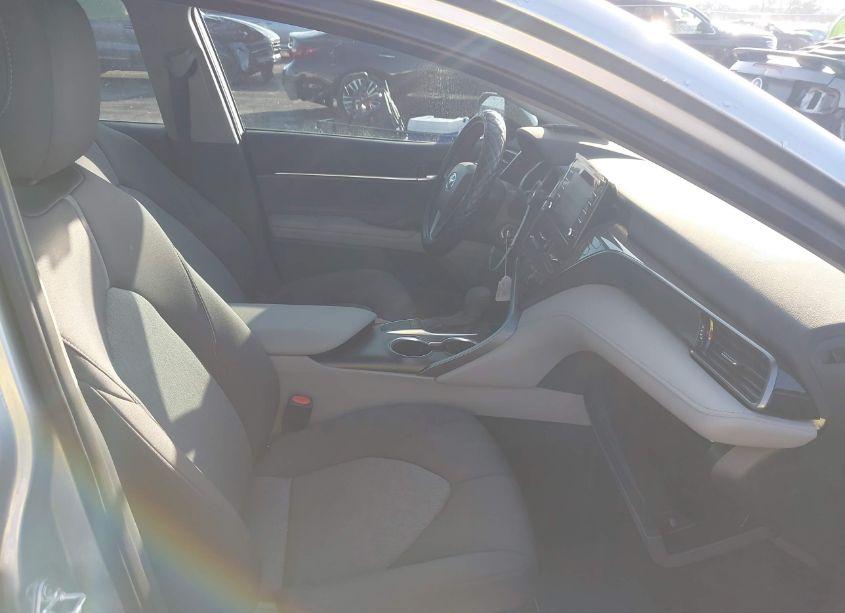 Photo 5 of 2024 Toyota Camry LE (VIN 4T1C11AK0RU883227)