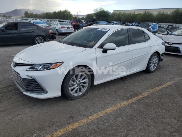 Photo 2 of 2024 TOYOTA CAMRY LE (VIN 4T1C11AK0RU884085)