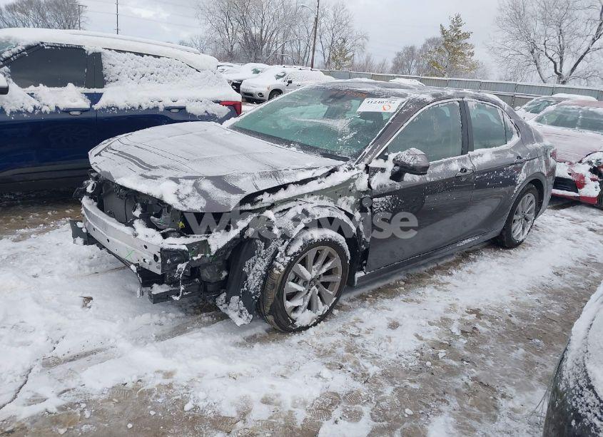 Photo 2 of 2024 Toyota Camry LE (VIN 4T1C11AK0RU912600)