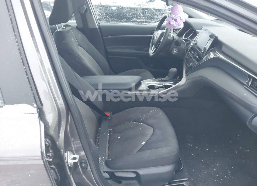 Photo 5 of 2024 Toyota Camry LE (VIN 4T1C11AK0RU912600)