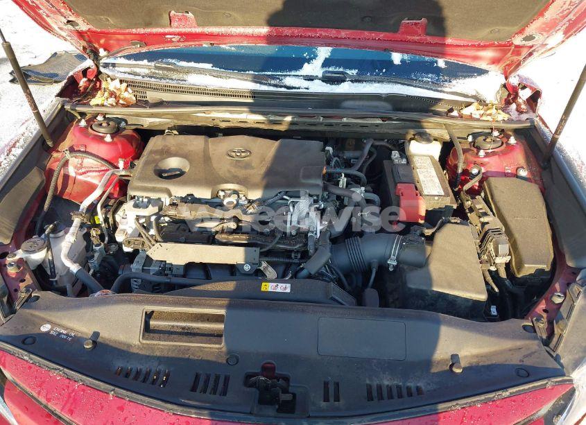 Photo 10 of 2020 Toyota Camry LE (VIN 4T1C11AK1LU351055)