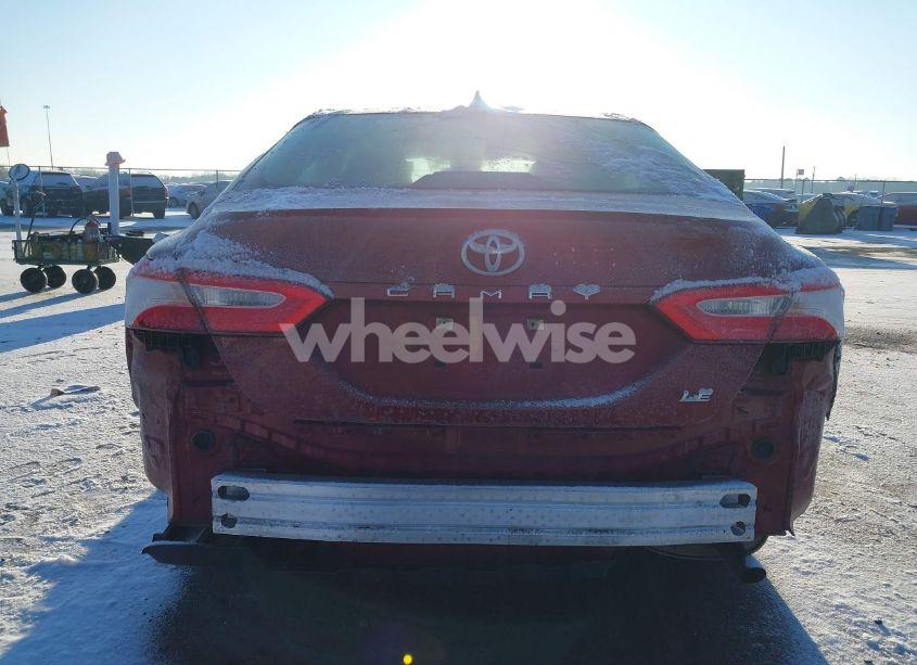 Photo 16 of 2020 Toyota Camry LE (VIN 4T1C11AK1LU351055)