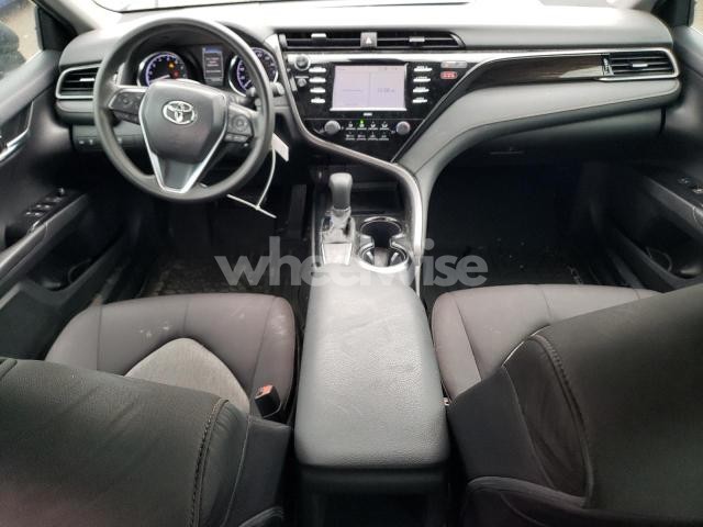 Photo 10 of 2020 TOYOTA CAMRY LE (VIN 4T1C11AK1LU390664)