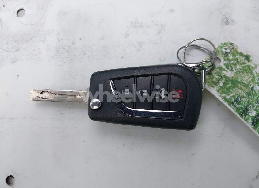 Photo 11 of 2020 Toyota Camry LE (VIN 4T1C11AK1LU504453)