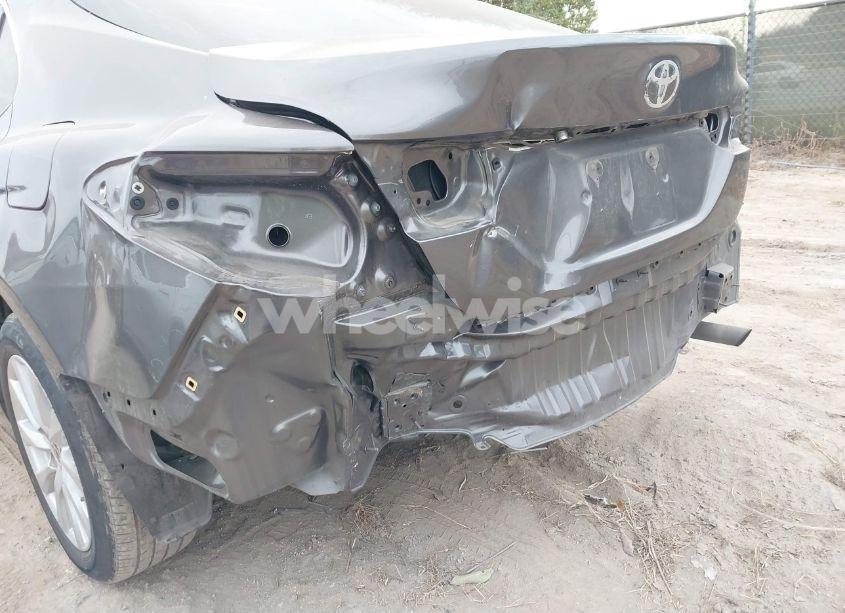 Photo 6 of 2020 Toyota Camry LE (VIN 4T1C11AK1LU504453)