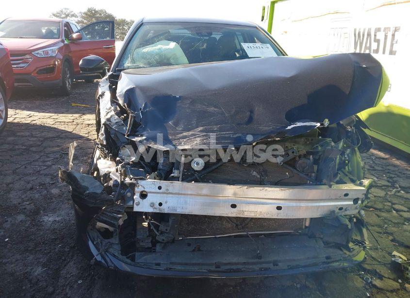 Photo 12 of 2020 Toyota Camry LE (VIN 4T1C11AK1LU882952)