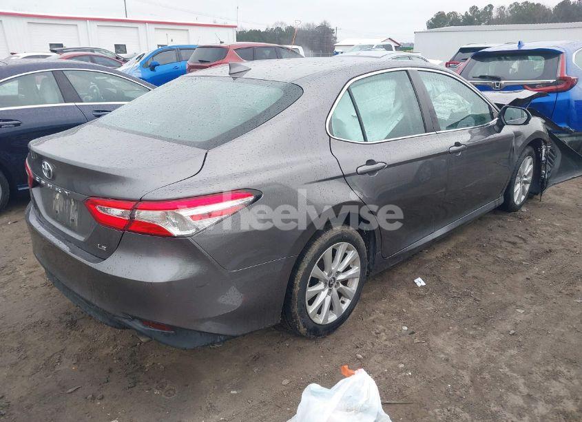 Photo 4 of 2020 Toyota Camry LE (VIN 4T1C11AK1LU893191)