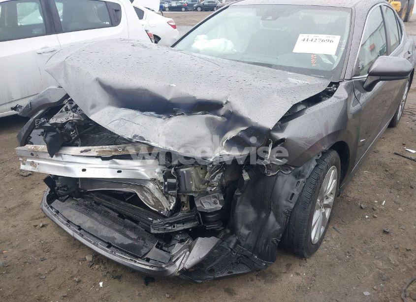 Photo 6 of 2020 Toyota Camry LE (VIN 4T1C11AK1LU893191)