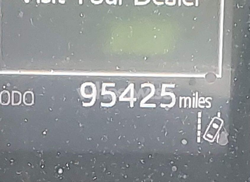 Photo 16 of 2020 Toyota Camry LE (VIN 4T1C11AK1LU929932)