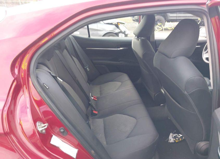 Photo 8 of 2020 Toyota Camry LE (VIN 4T1C11AK1LU942289)