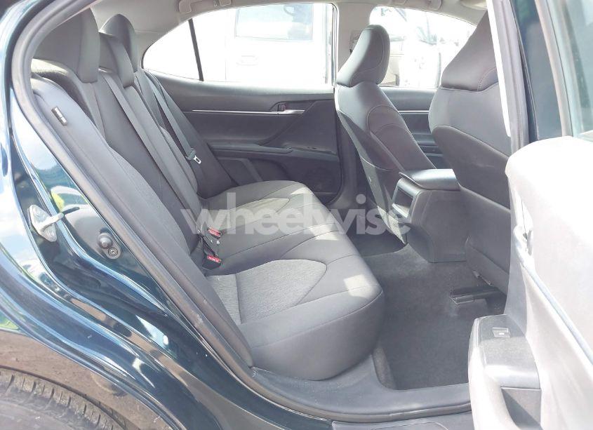 Photo 8 of 2020 Toyota Camry LE (VIN 4T1C11AK1LU997860)