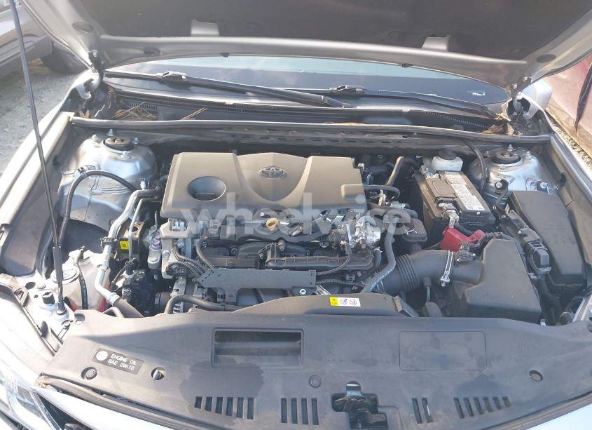 Photo 10 of 2021 Toyota Camry LE (VIN 4T1C11AK1MU520962)