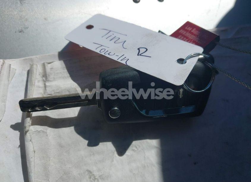 Photo 11 of 2021 Toyota Camry LE (VIN 4T1C11AK1MU545148)