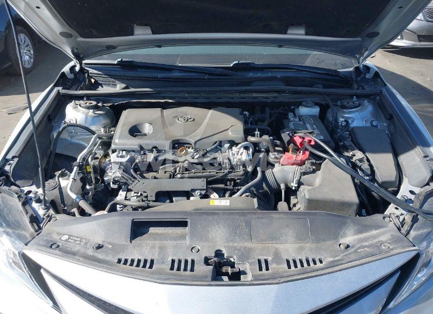 Photo 10 of 2021 Toyota Camry LE (VIN 4T1C11AK1MU558420)