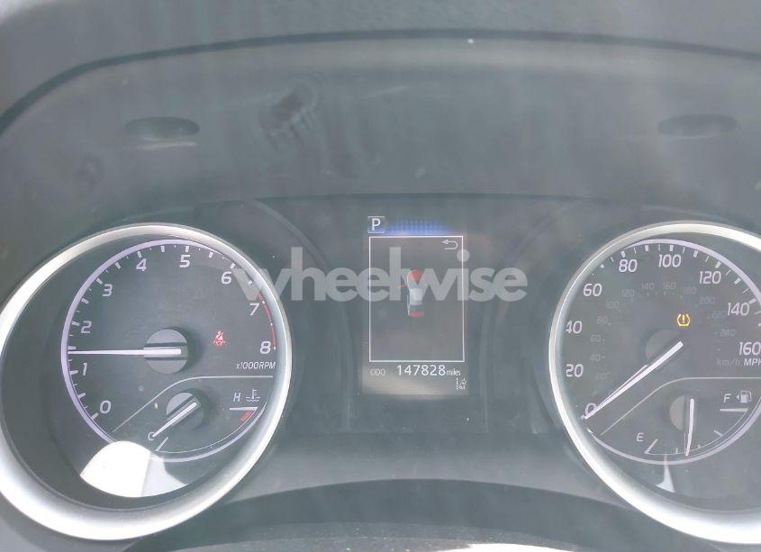 Photo 7 of 2021 Toyota Camry LE (VIN 4T1C11AK1MU558420)