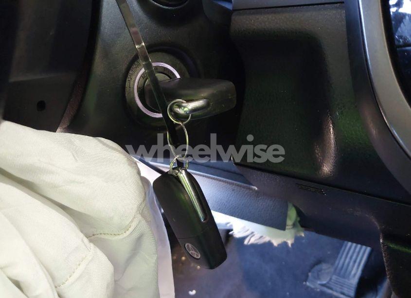 Photo 11 of 2022 Toyota Camry LE (VIN 4T1C11AK1NU683161)