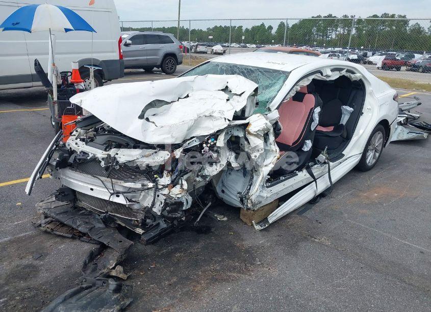 Photo 2 of 2023 Toyota Camry LE (VIN 4T1C11AK1PU124986)