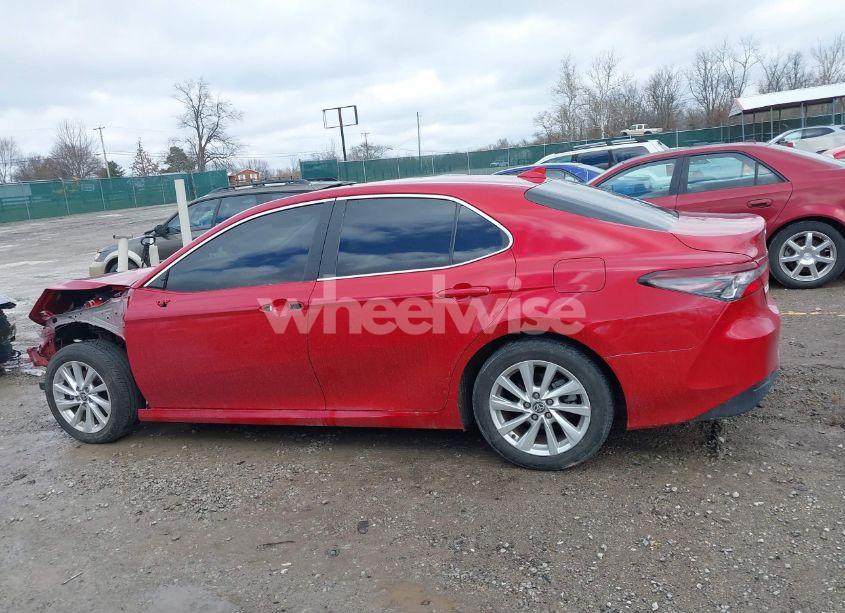 Photo 15 of 2023 Toyota Camry LE (VIN 4T1C11AK1PU137432)
