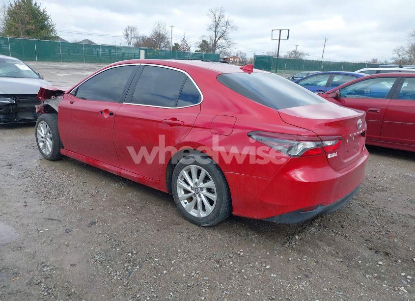 Photo 3 of 2023 Toyota Camry LE (VIN 4T1C11AK1PU137432)