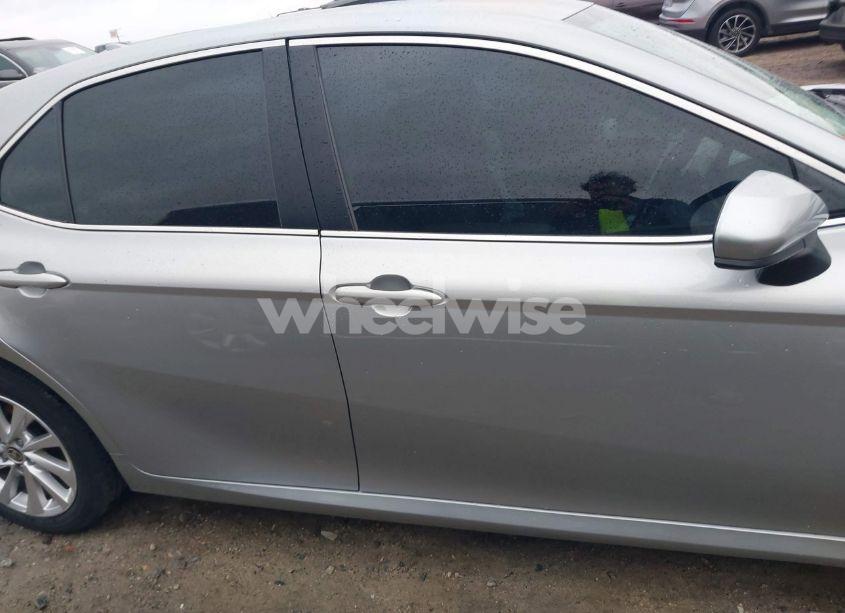 Photo 13 of 2023 Toyota Camry LE (VIN 4T1C11AK1PU744396)