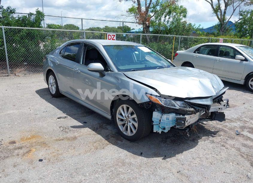 2023 Toyota Camry LE (VIN 4T1C11AK1PU803463) main photo
