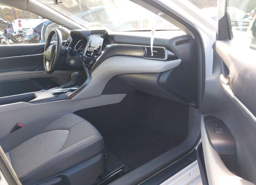 Photo 5 of 2023 Toyota Camry LE (VIN 4T1C11AK1PU805231)