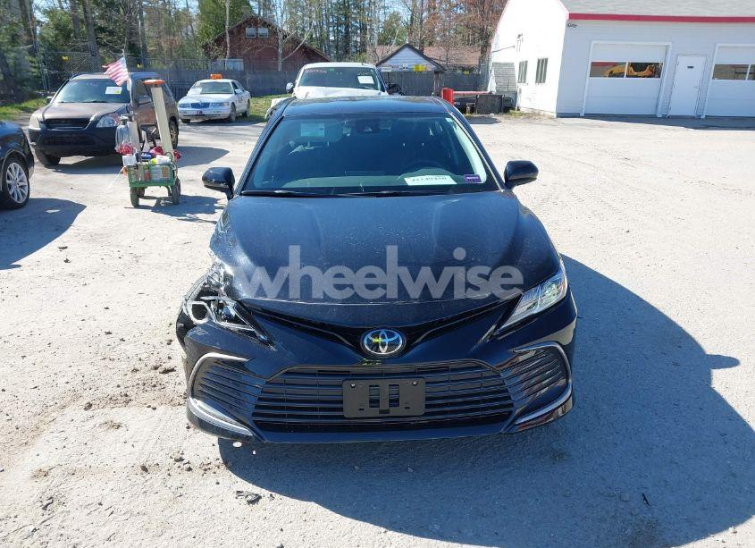 Photo 12 of 2023 Toyota Camry LE (VIN 4T1C11AK1PU834647)