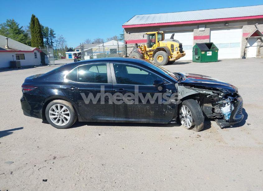 Photo 13 of 2023 Toyota Camry LE (VIN 4T1C11AK1PU834647)