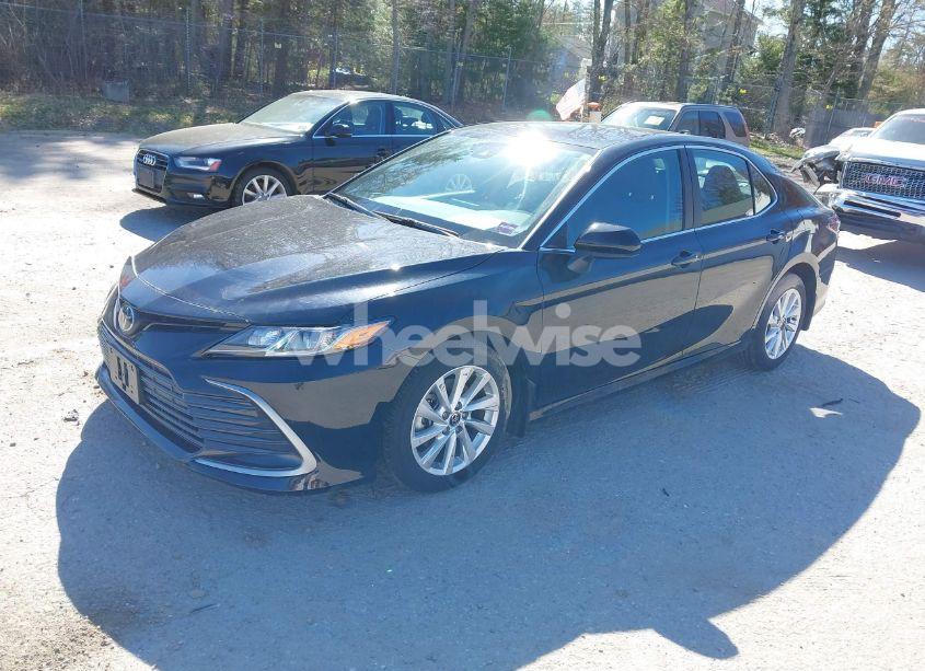 Photo 2 of 2023 Toyota Camry LE (VIN 4T1C11AK1PU834647)