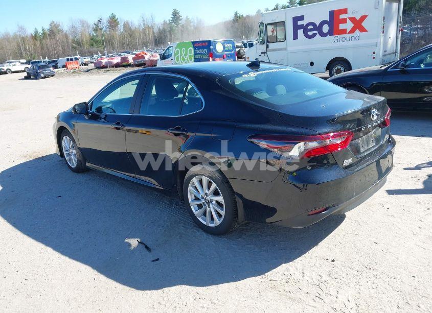 Photo 3 of 2023 Toyota Camry LE (VIN 4T1C11AK1PU834647)