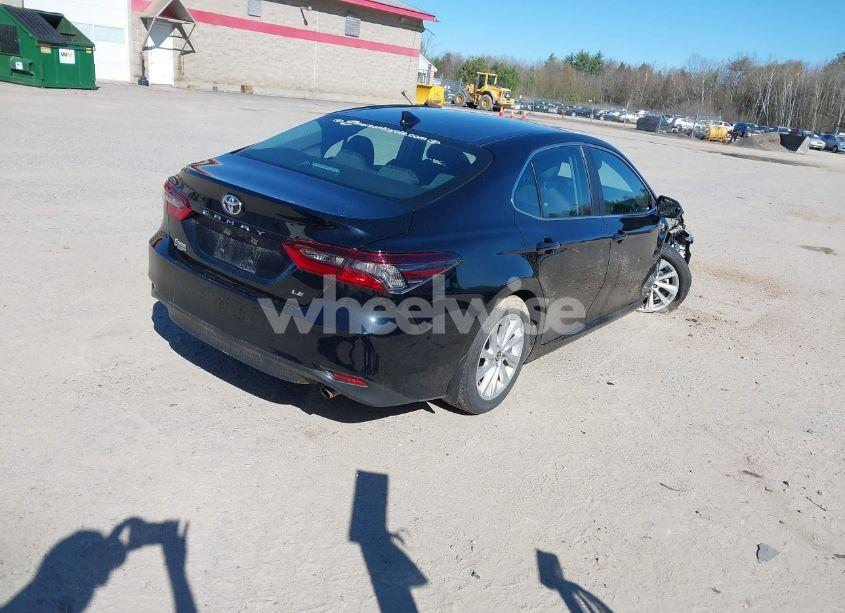 Photo 4 of 2023 Toyota Camry LE (VIN 4T1C11AK1PU834647)