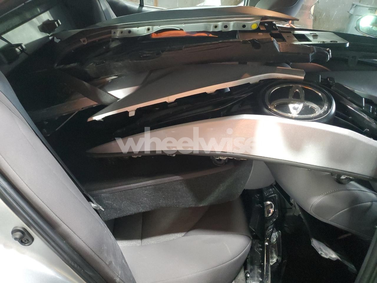 Photo 10 of 2024 TOYOTA CAMRY LE (VIN 4T1C11AK1RU192787)