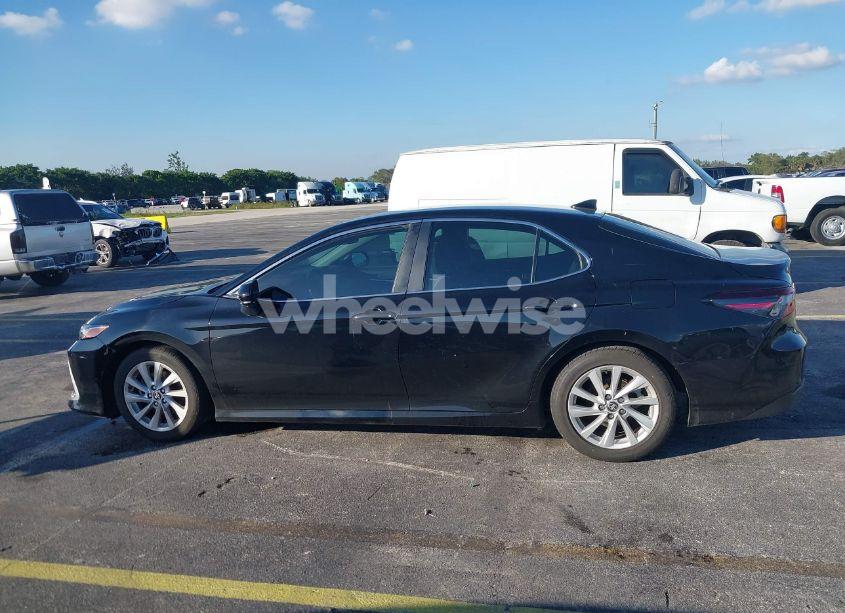 Photo 14 of 2024 Toyota Camry LE (VIN 4T1C11AK1RU202217)