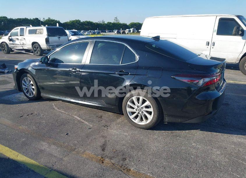 Photo 3 of 2024 Toyota Camry LE (VIN 4T1C11AK1RU202217)