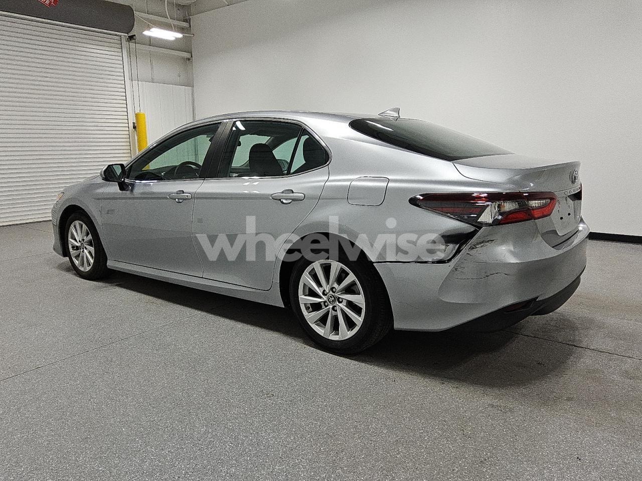 Photo 2 of 2024 TOYOTA CAMRY LE (VIN 4T1C11AK1RU873970)