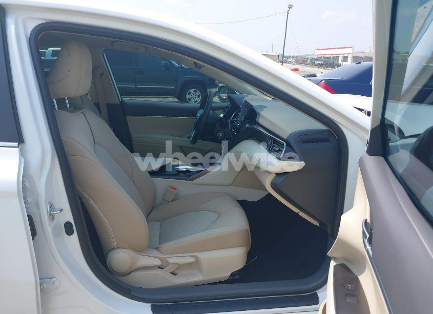 Photo 5 of 2024 Toyota Camry LE (VIN 4T1C11AK1RU879963)